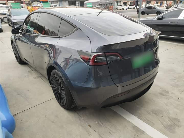 Фото 5 - Tesla Model Y