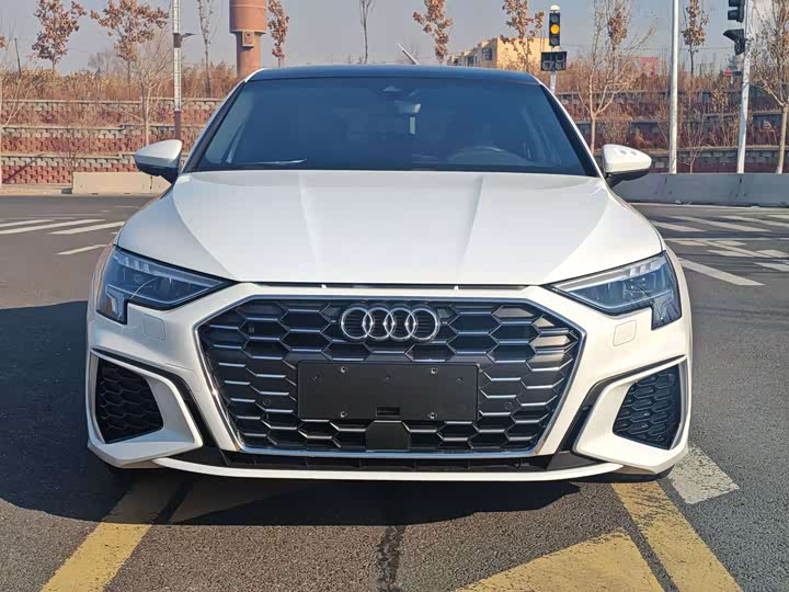 Фото 2 - Audi A3