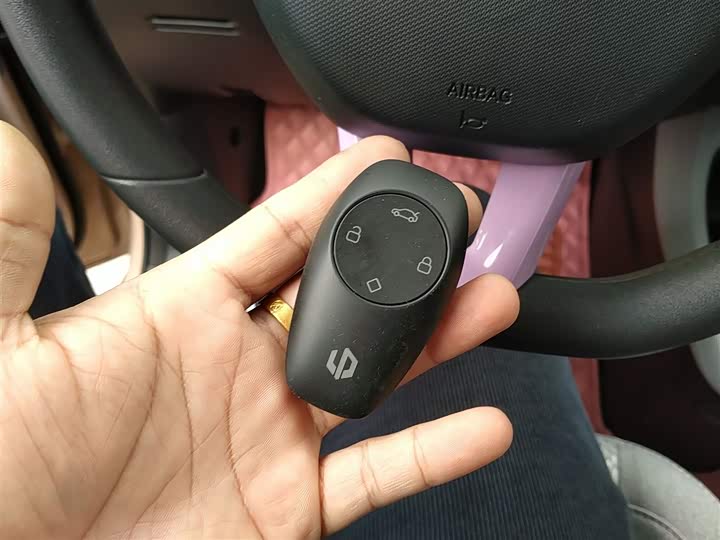 Фото 9 - Leapmotor T03