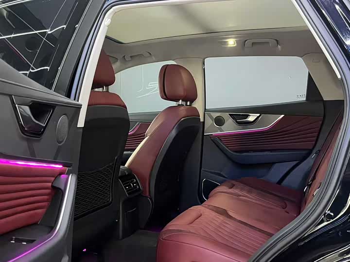 Фото 5 - Hongqi HS5