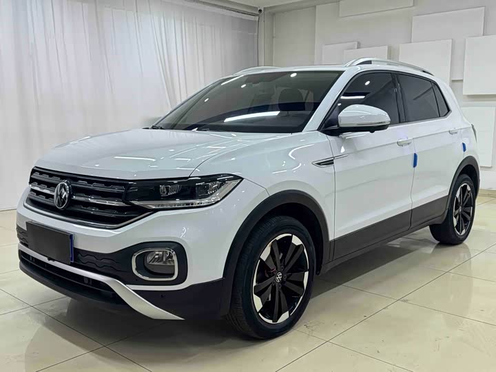 Фото 1 - Volkswagen Tacqua