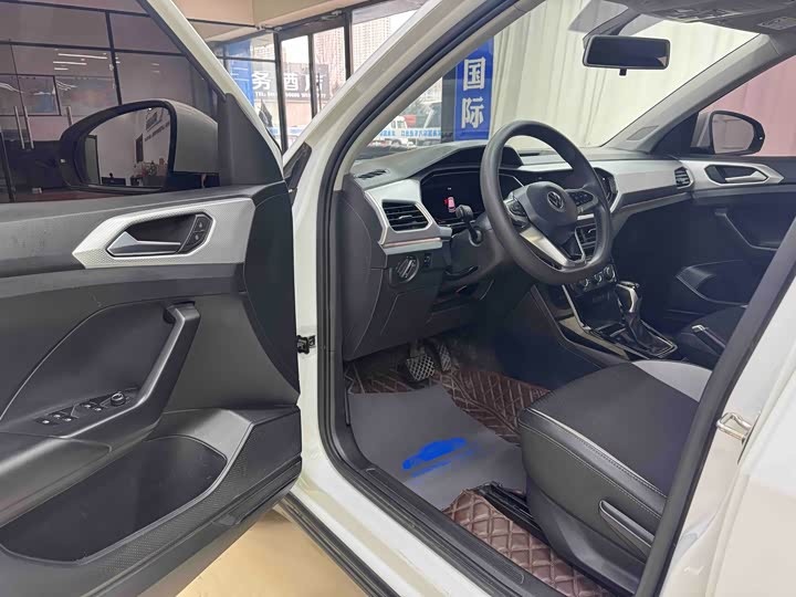 Фото 7 - Volkswagen Tacqua