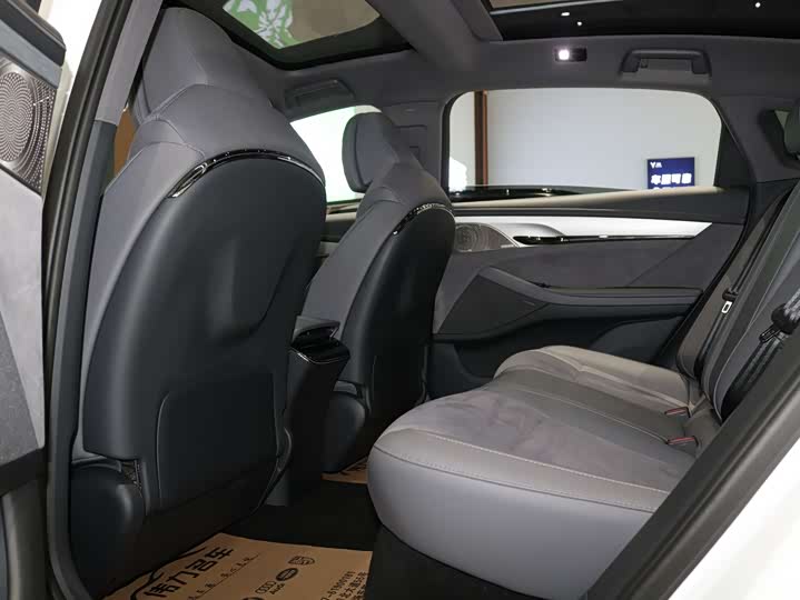 Фото 5 - Voyah Passion