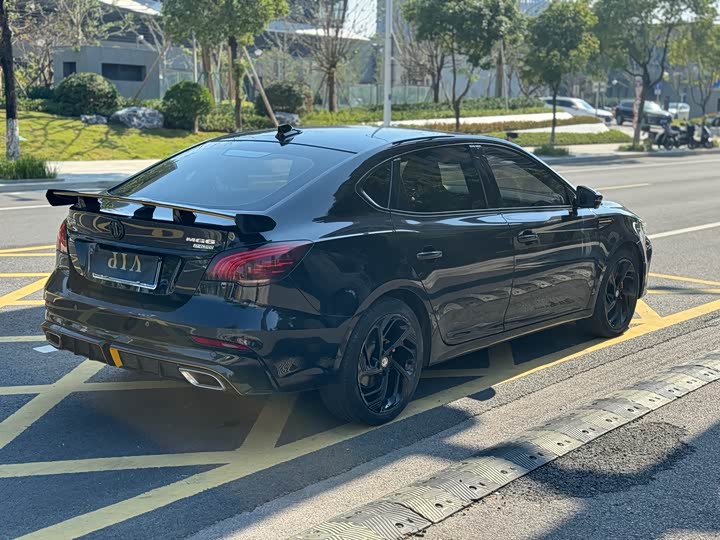 Фото 5 - MG Motor 6