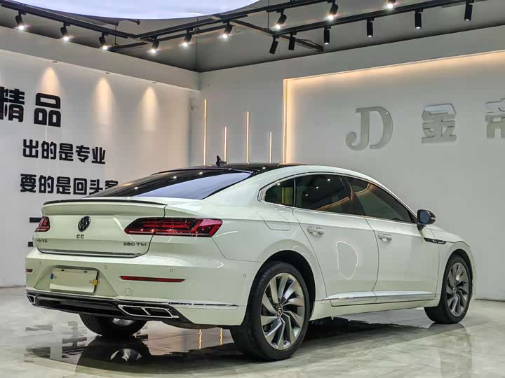 Фото 4 - Volkswagen CC