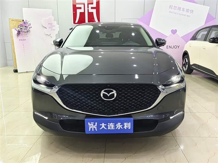 Фото 1 - Mazda CX-30