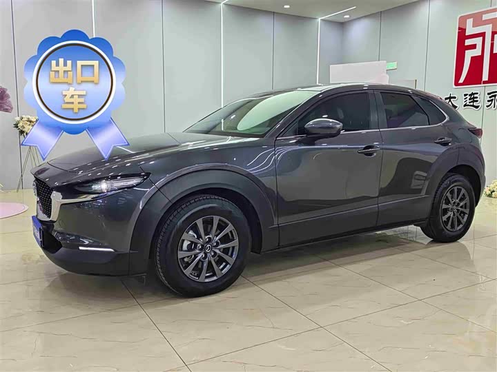 Фото 2 - Mazda CX-30