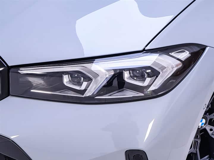 Фото 4 - BMW 3 Series