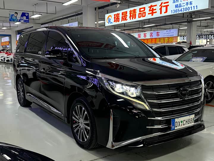 Фото 3 - GAC Trumpchi M8