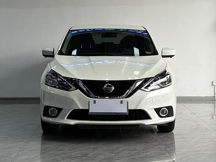 Фото 2 - Nissan Sylphy