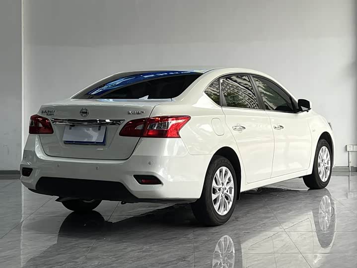 Фото 8 - Nissan Sylphy