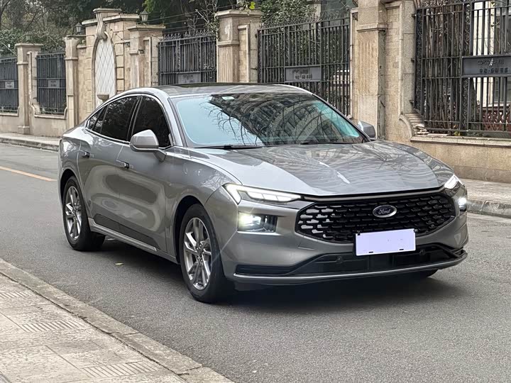 Фото 3 - Ford Mondeo