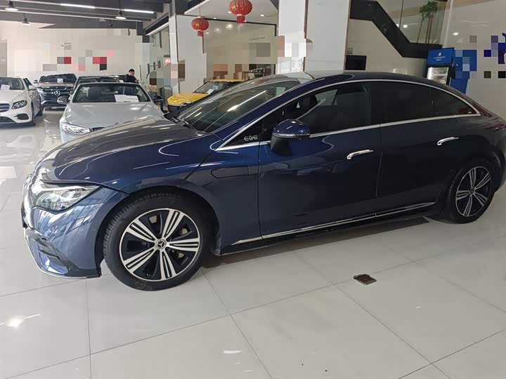 Фото 5 - Mercedes-Benz EQE