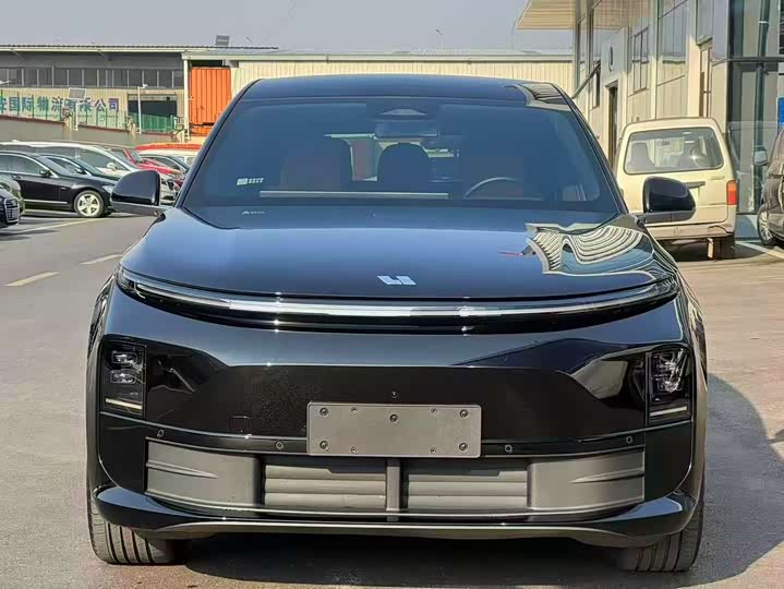 Фото 2 - LiXiang L6