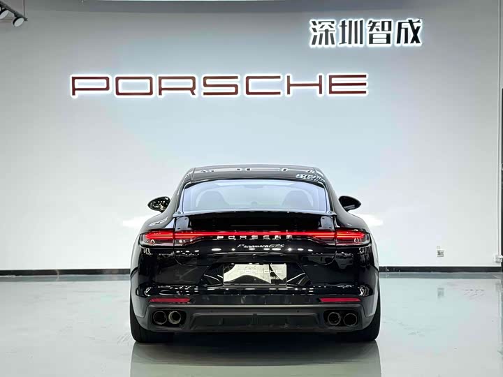 Фото 8 - Porsche Panamera