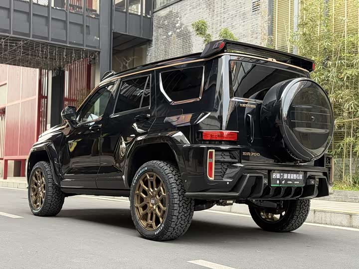 Фото 7 - Tank 700 Hybrid