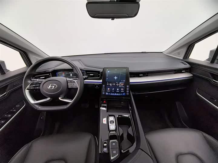 Фото 5 - Hyundai Custo