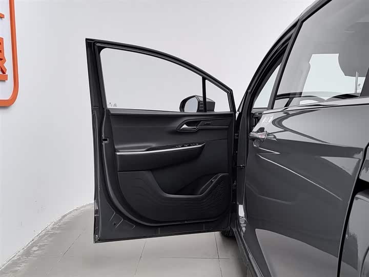 Фото 8 - Hyundai Custo