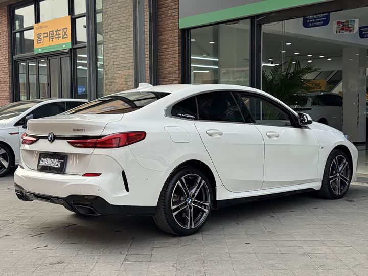 Фото 7 - BMW 2 Series