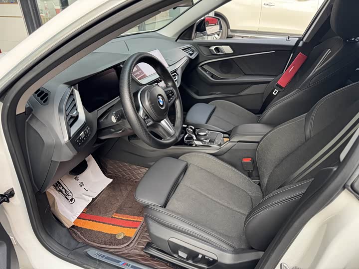 Фото 8 - BMW 2 Series