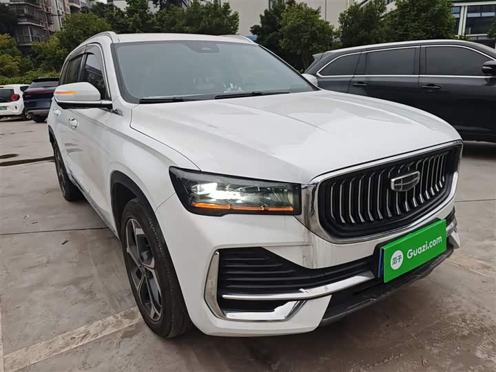 Фото 4 - Geely Monjaro