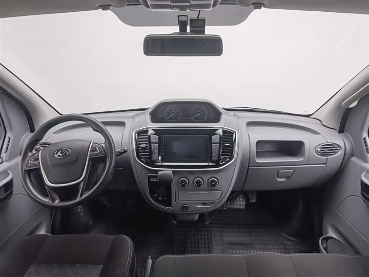 Фото 5 - Maxus V80