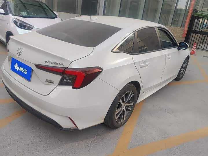 Фото 3 - Honda Integra