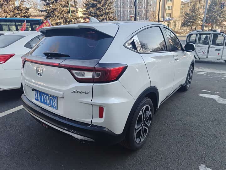 Фото 6 - Honda XR-V