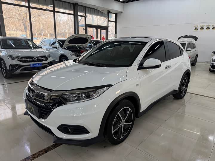 Фото 1 - Honda Vezel