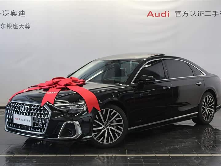 Фото 3 - Audi A8