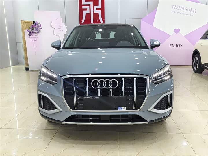 Фото 2 - Audi Q2L
