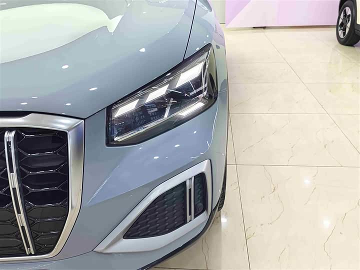 Фото 4 - Audi Q2L