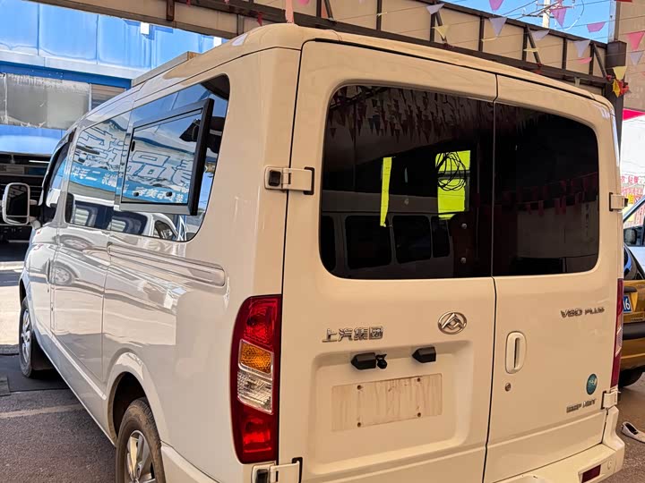 Фото 3 - Maxus V80