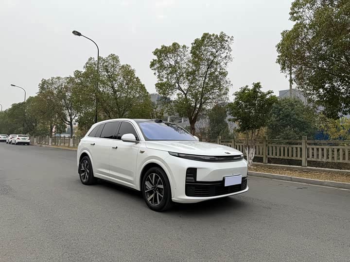 Фото 3 - LiXiang L7