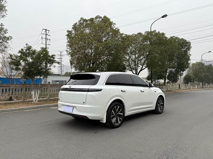 Фото 5 - LiXiang L7