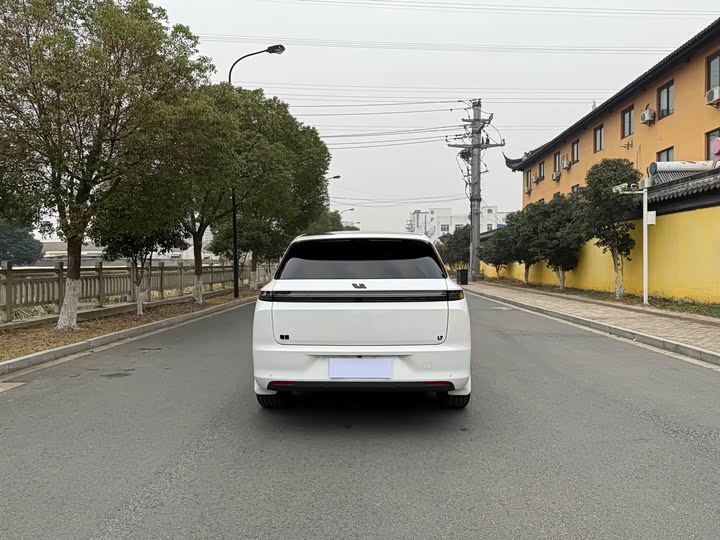 Фото 6 - LiXiang L7