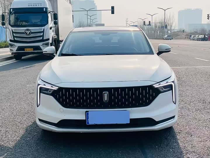 Фото 2 - Bestune B70