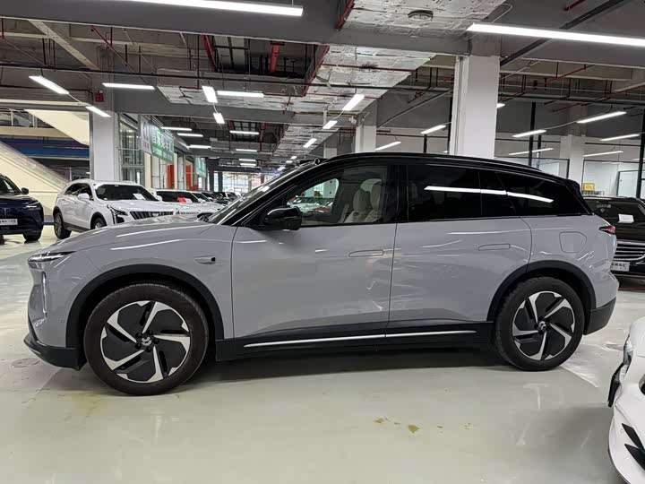 Фото 3 - Nio ES6