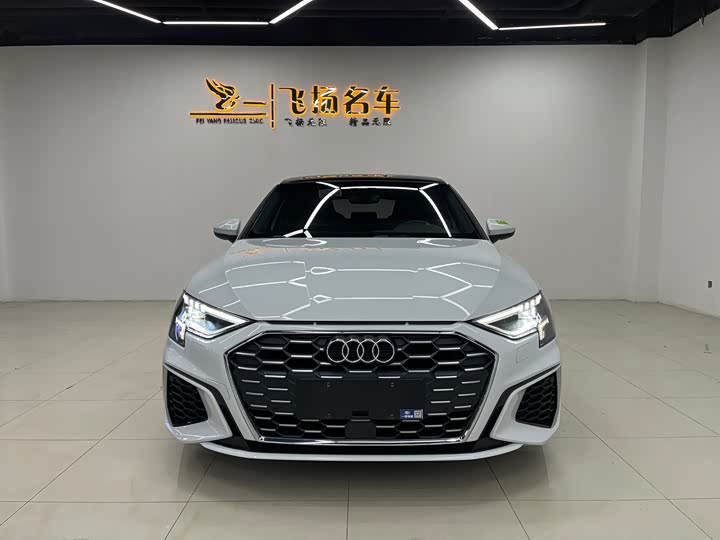 Фото 2 - Audi A3