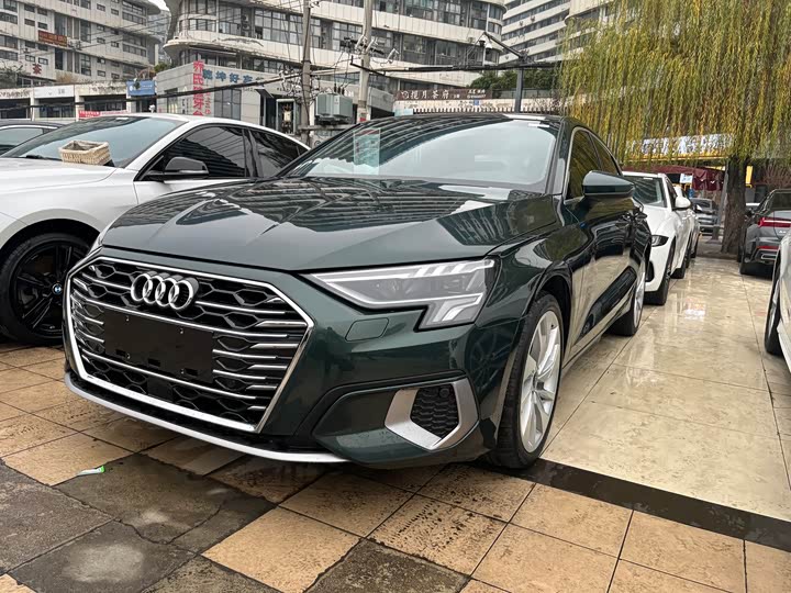 Фото 1 - Audi A3