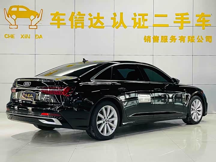 Фото 3 - Audi A6L