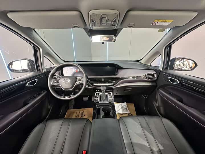 Фото 9 - GAC Trumpchi M6