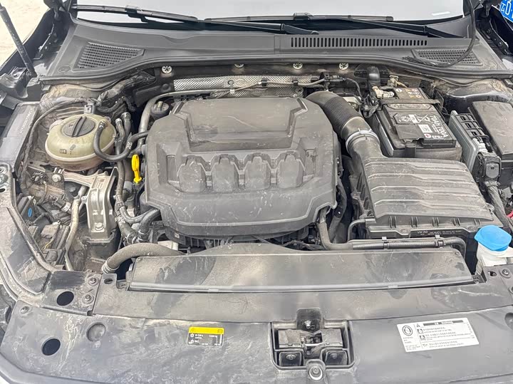 Фото 8 - Volkswagen Passat