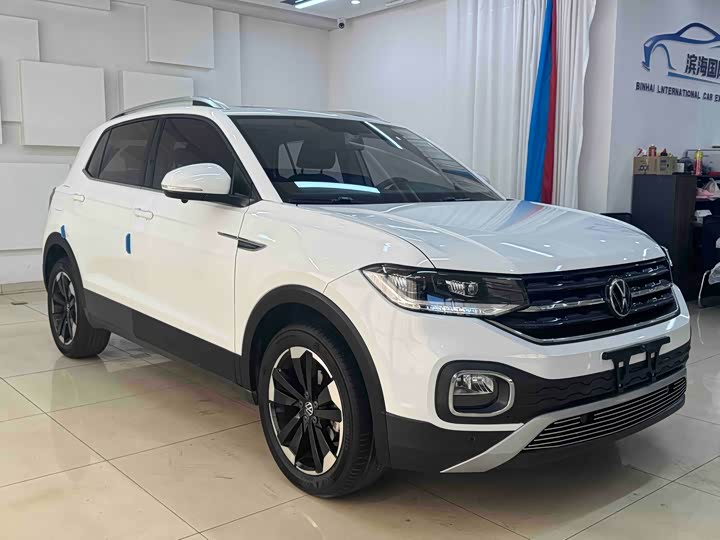 Фото 3 - Volkswagen Tacqua