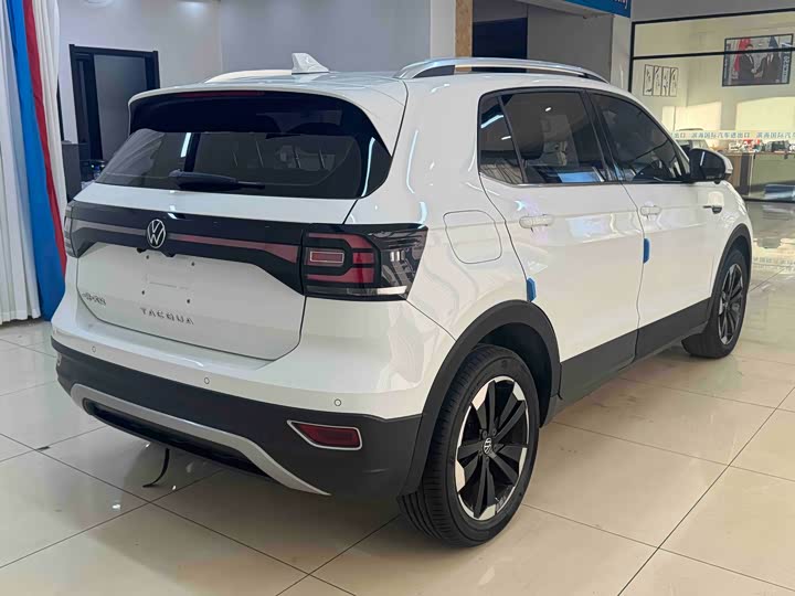 Фото 6 - Volkswagen Tacqua