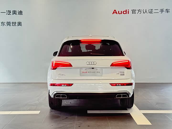 Фото 5 - Audi Q5L