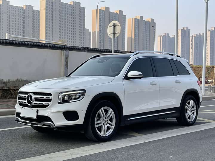 Фото 1 - Mercedes-Benz GLB-Class