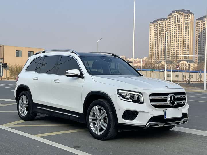 Фото 2 - Mercedes-Benz GLB-Class