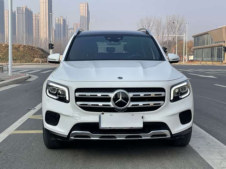 Фото 3 - Mercedes-Benz GLB-Class
