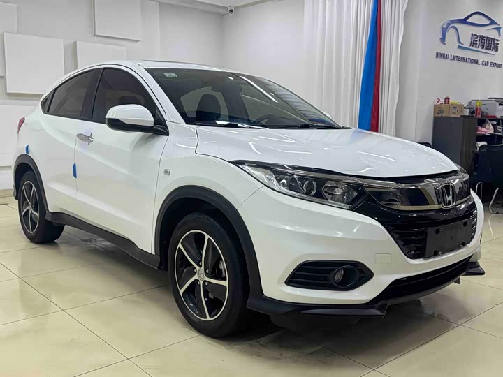 Фото 3 - Honda Vezel